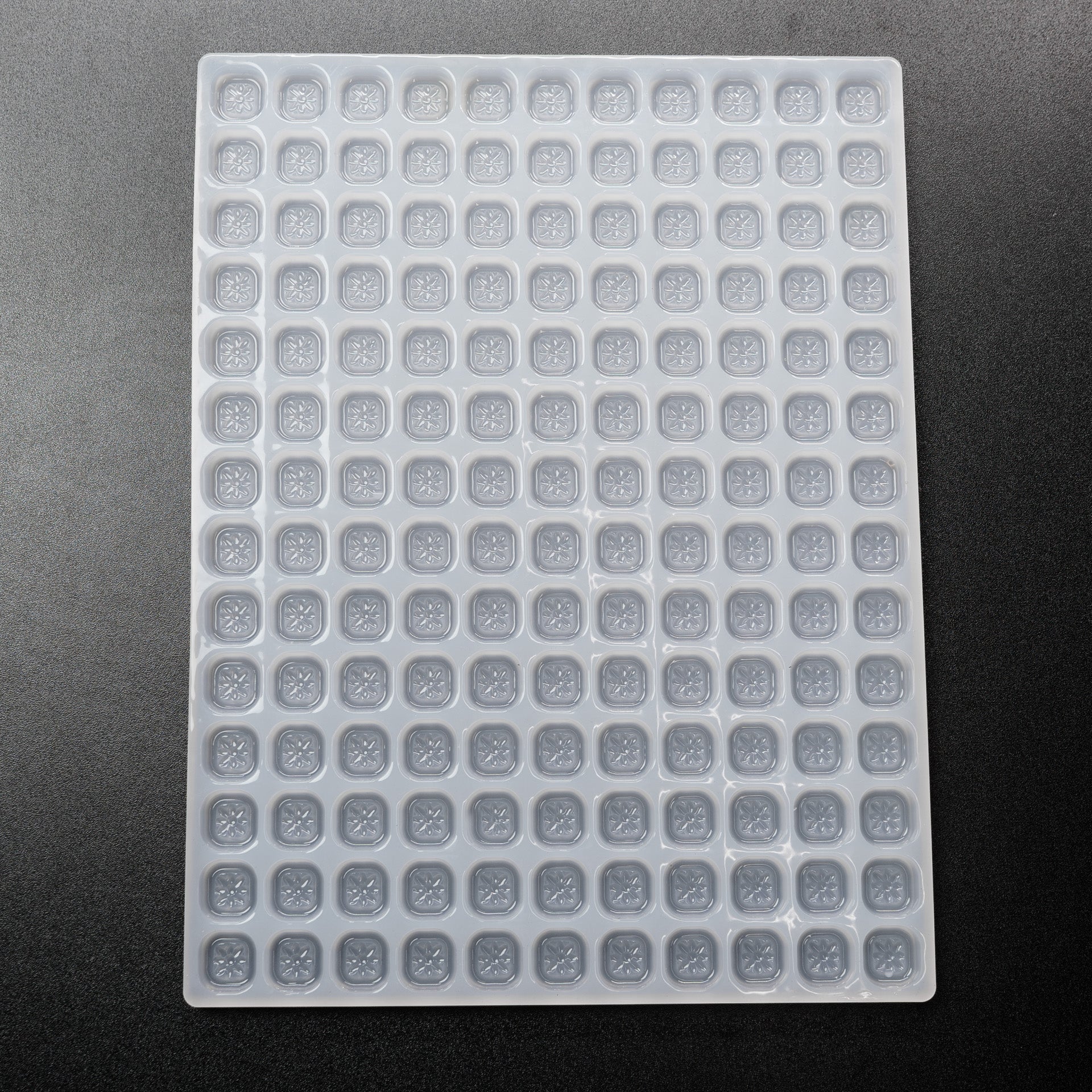 3mL Flower Gem Candy Depositor Mold - 154 Cavities - 22541