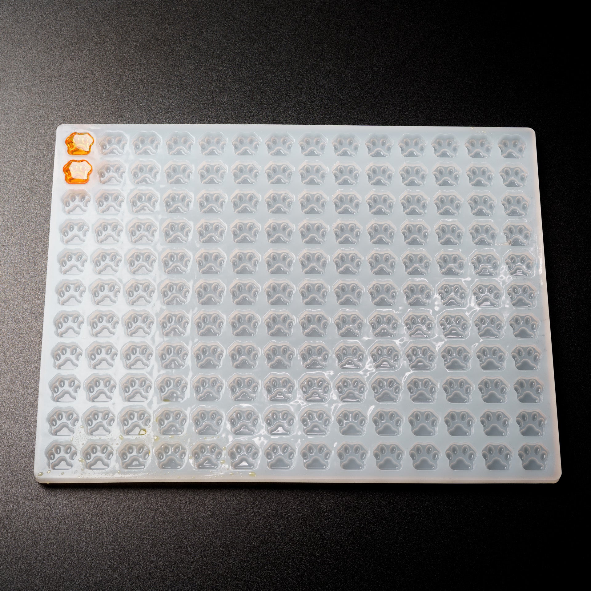 3mL Paw Candy Depositor Mold - 154 Cavities - 23019