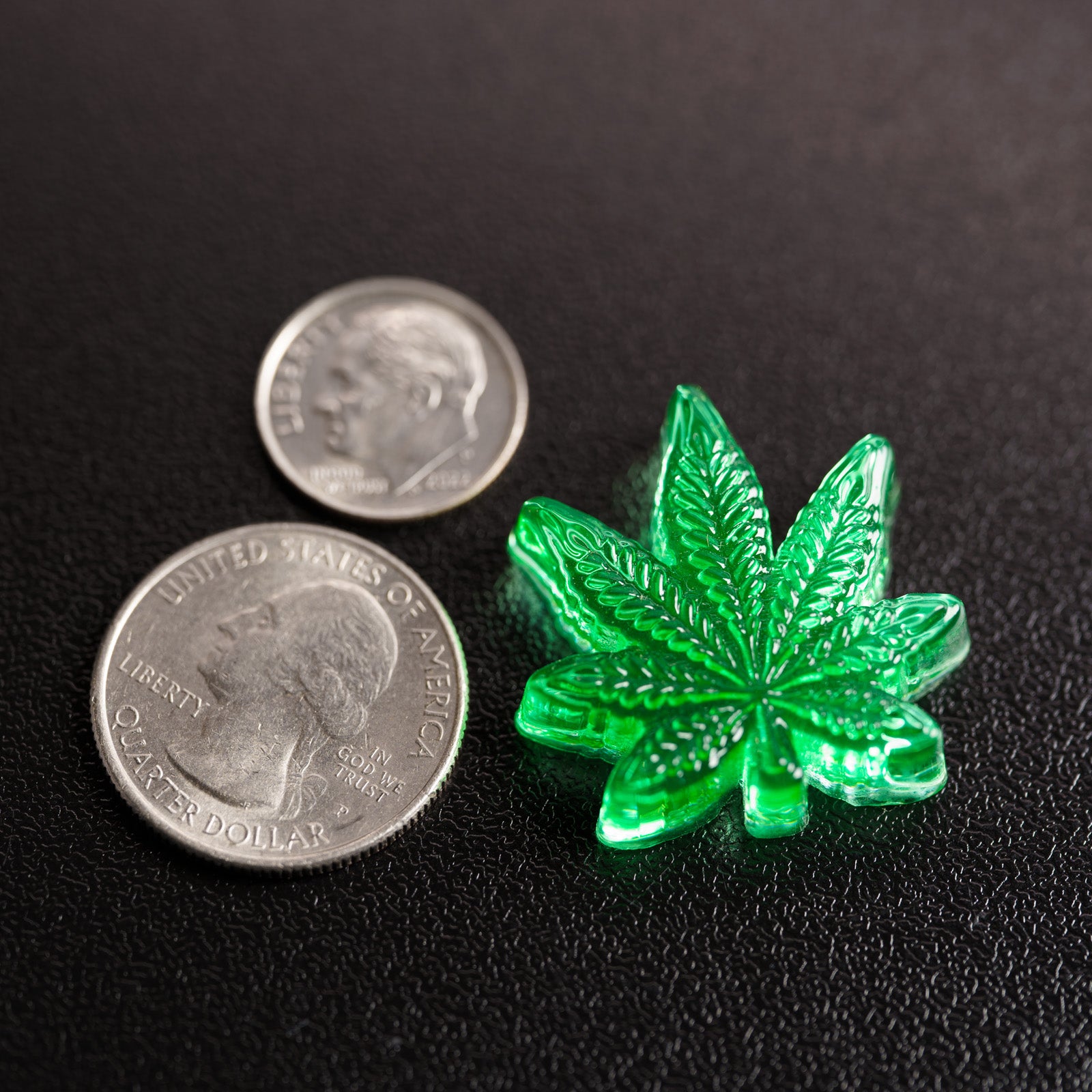 4mL Cannabis Leaf Chocolate Mold - 21 Cavities - 24026