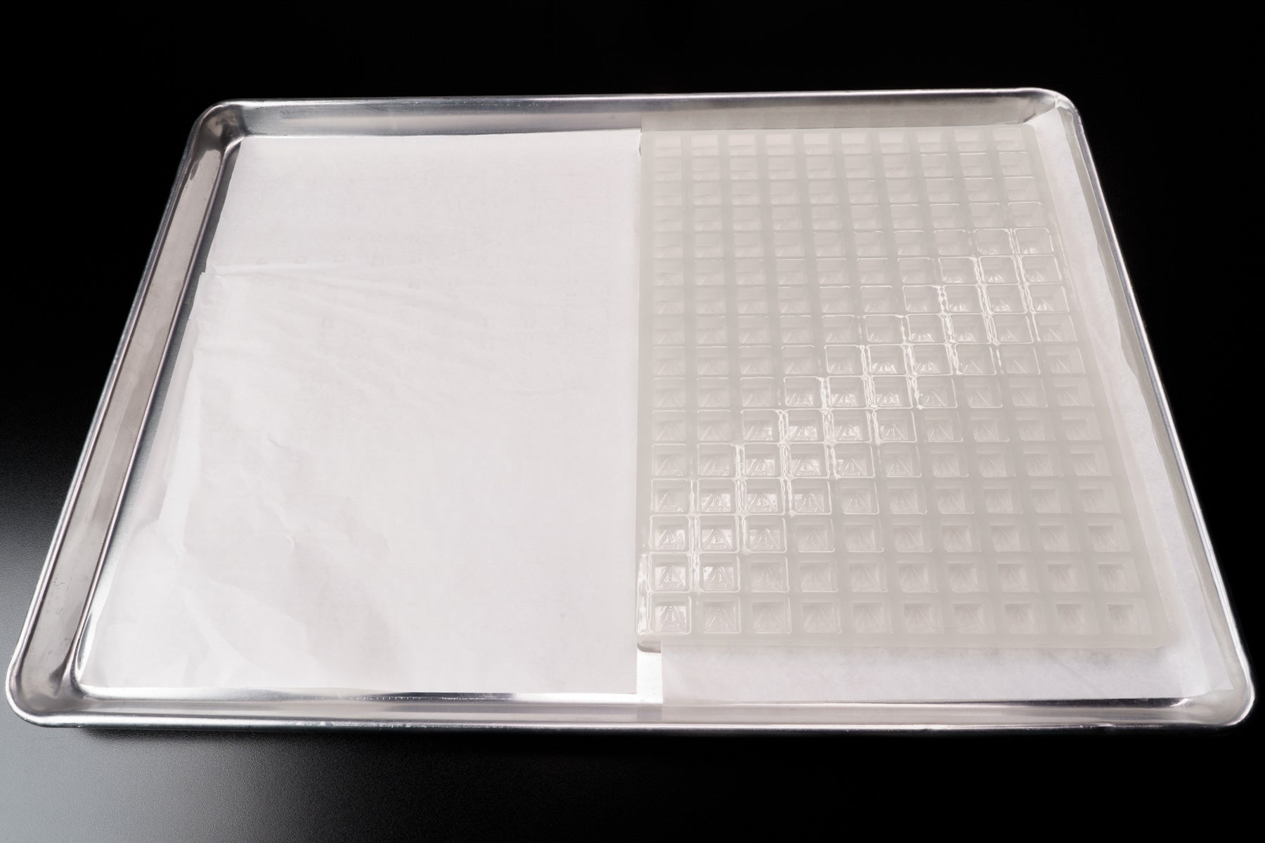 4mL Square Candy Depositor Mold - NV, MS THC Symbol - 160 Cavities - 24196