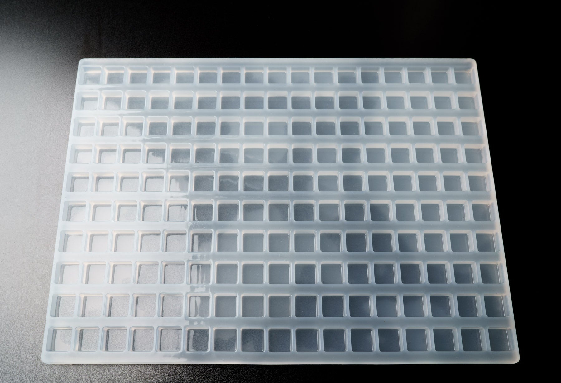 2.5mL Rounded Square Candy Depositor Mold - 170 Cavities - 24228