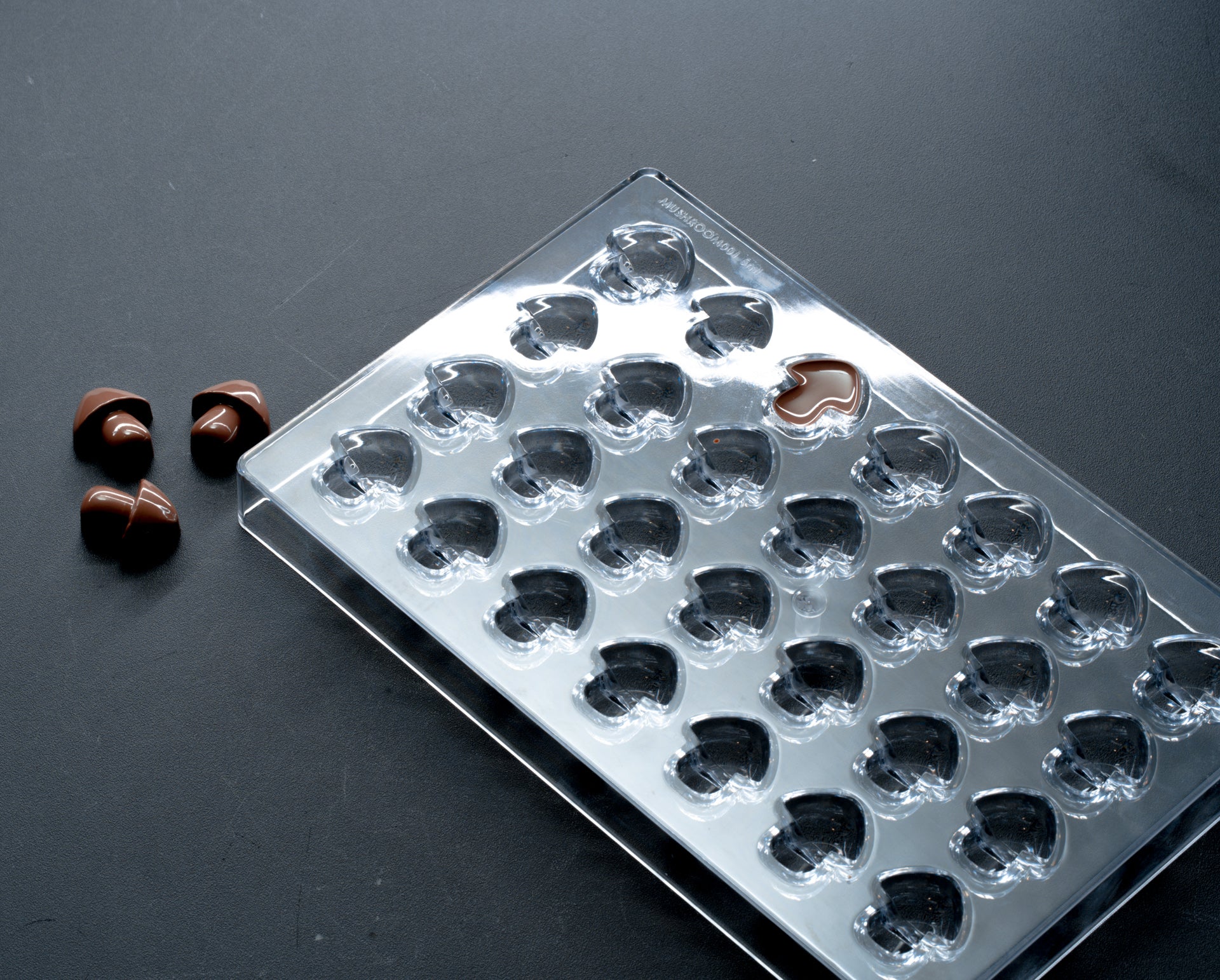 5mL Mushroom Chocolates Mold - 28 Cavities - 22942