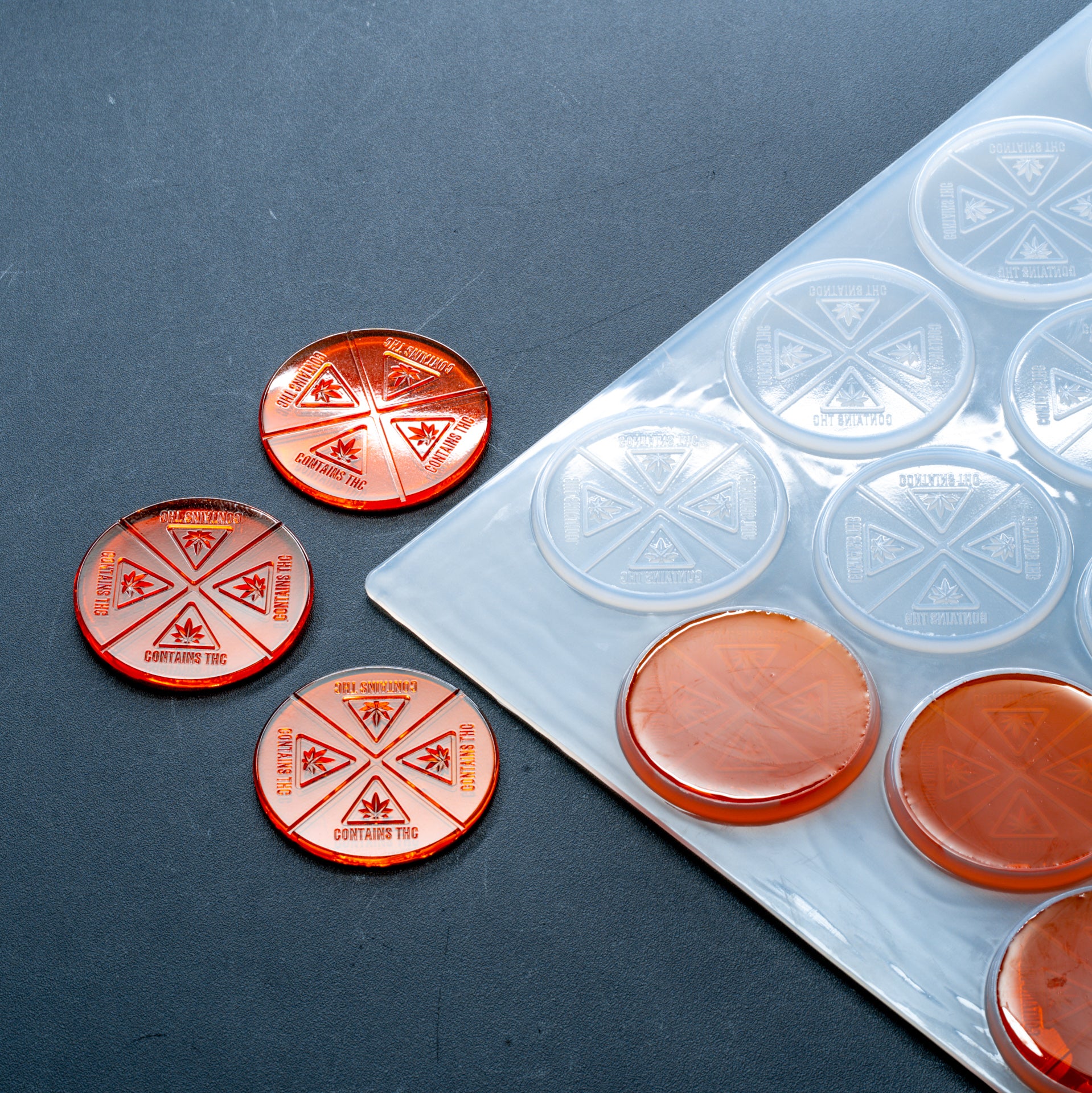 8.6mL Round Multidose™ Full Sheet Mold - MA, ME, RI, VT THC Symbol - 45 Cavities - 22140