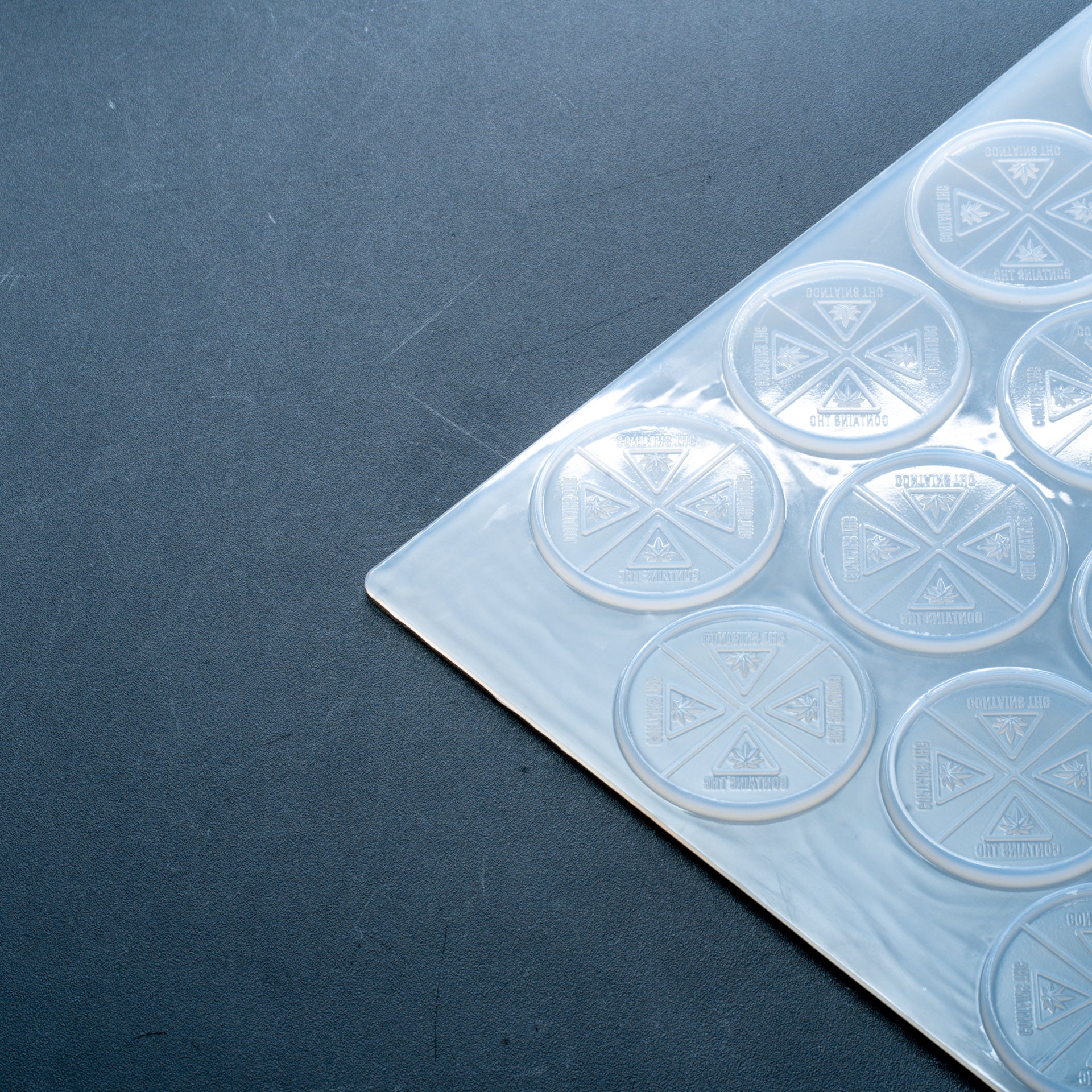 8.6mL Round Multidose™ Full Sheet Mold - MA, ME, RI, VT THC Symbol - 45 Cavities - 22140