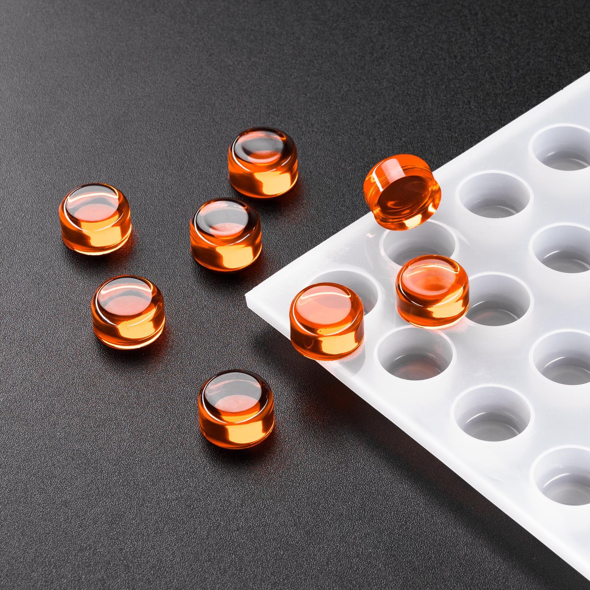 6mL Dome Candy Mold - Silicone - 100 Cavities - 23106