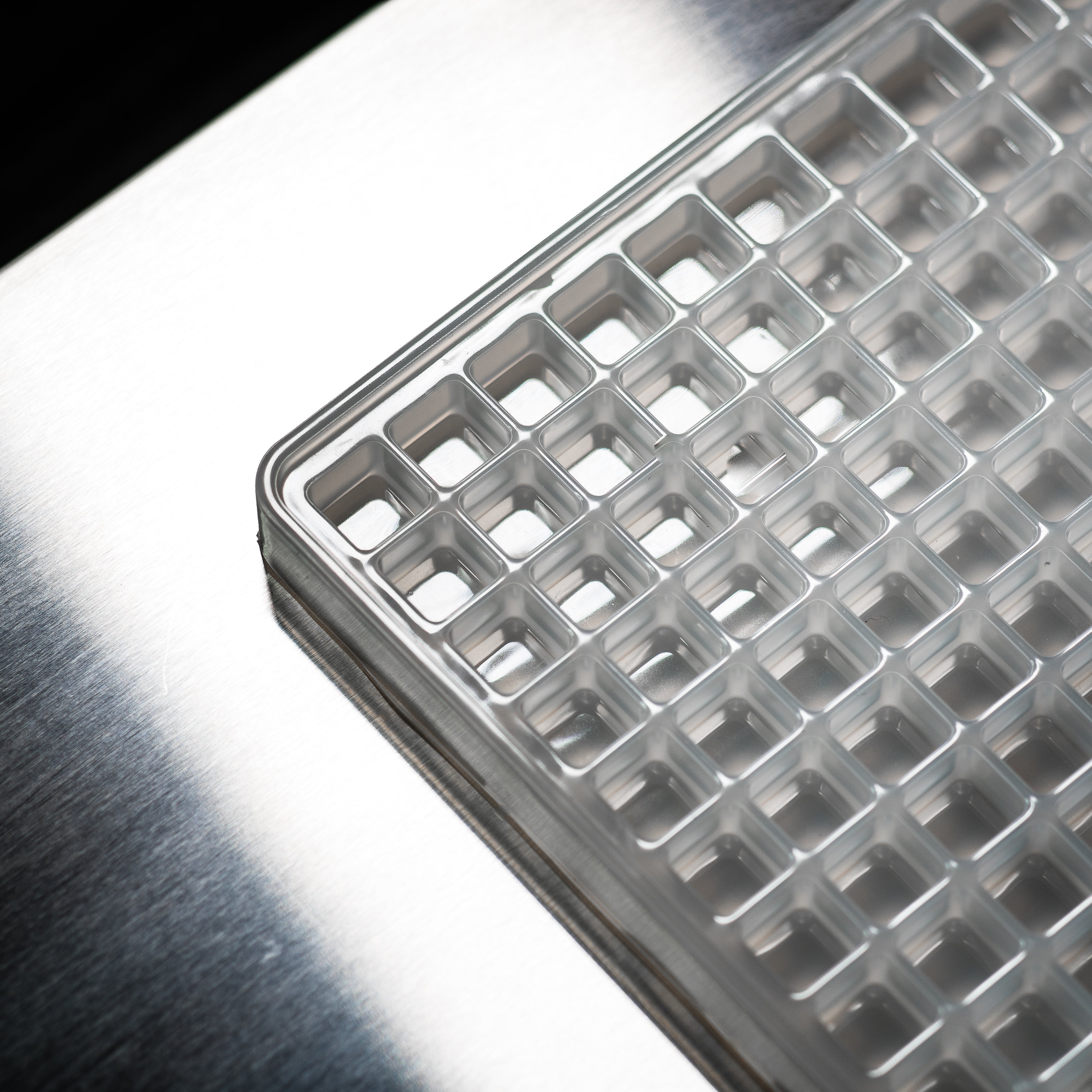 2mLSquareCandyGummyDepositorMoldPlain300Cavities100PercentPlatinumSiliconeOnKitchenTable