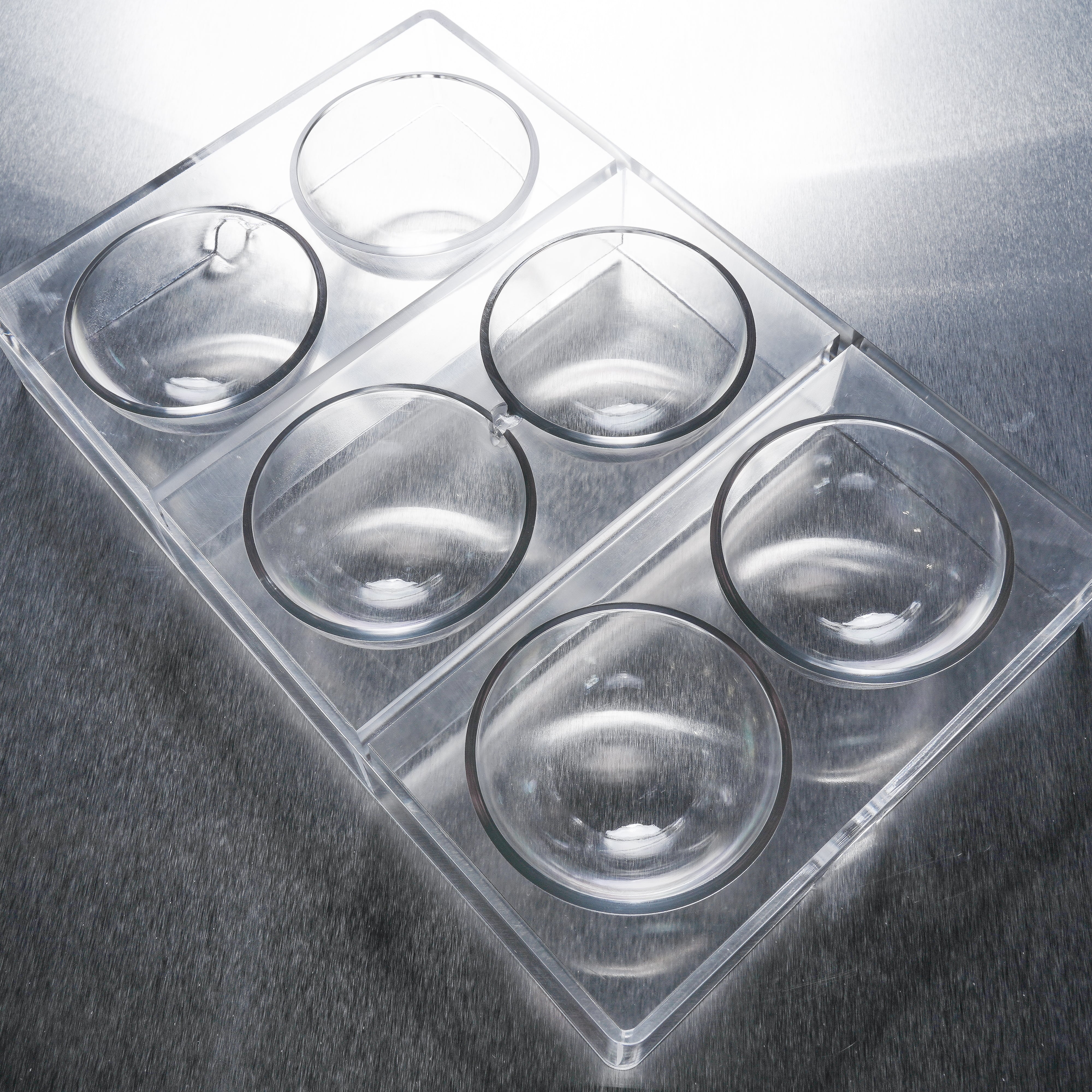 2.75" Dome Chocolate Mold - 6 Cavities - 22880