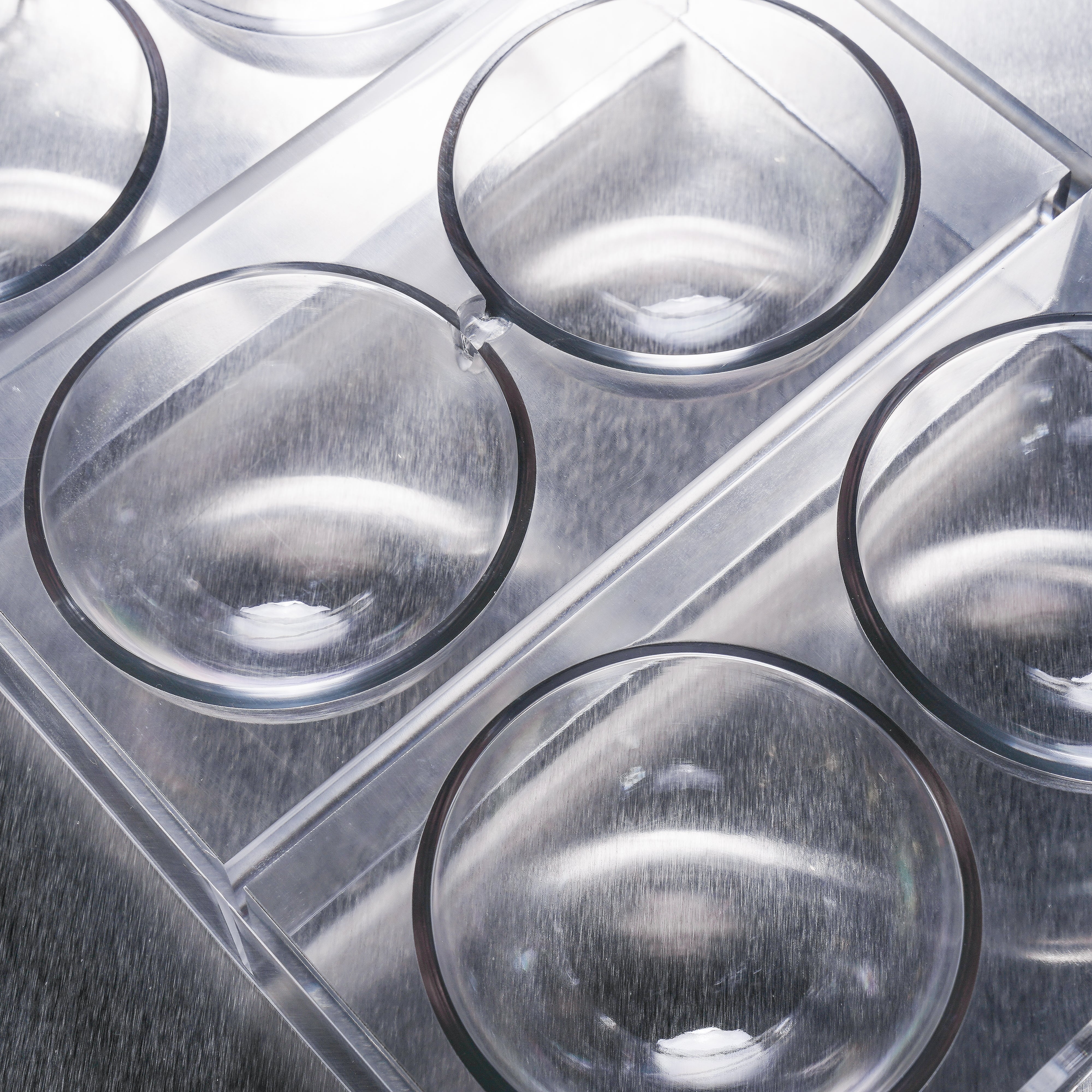 2.75" Dome Chocolate Mold - 6 Cavities - 22880