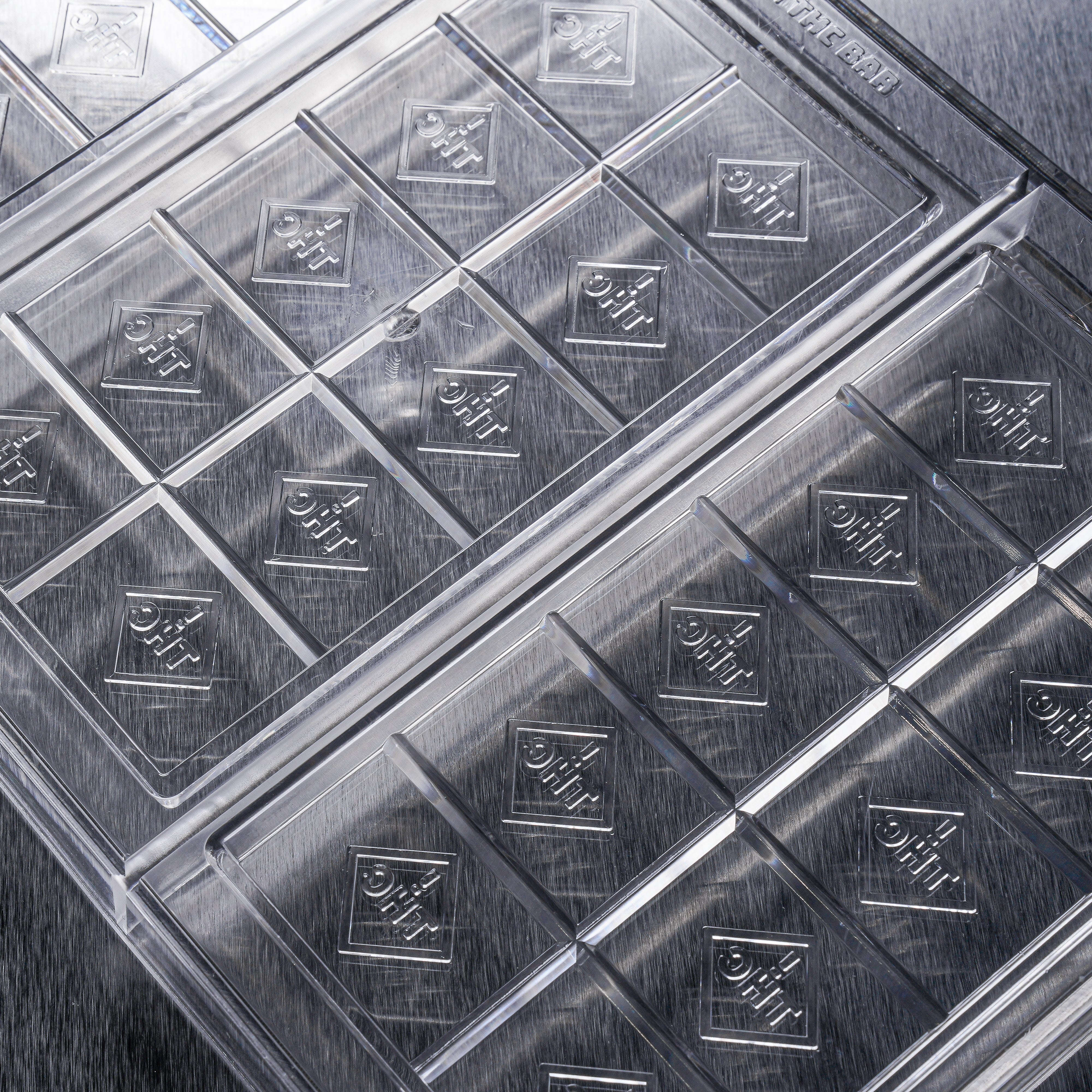 71.25mL 10pc Chocolate Bar Mold - CO, FL, NM, OH THC Symbol - 3 Bars - 22924