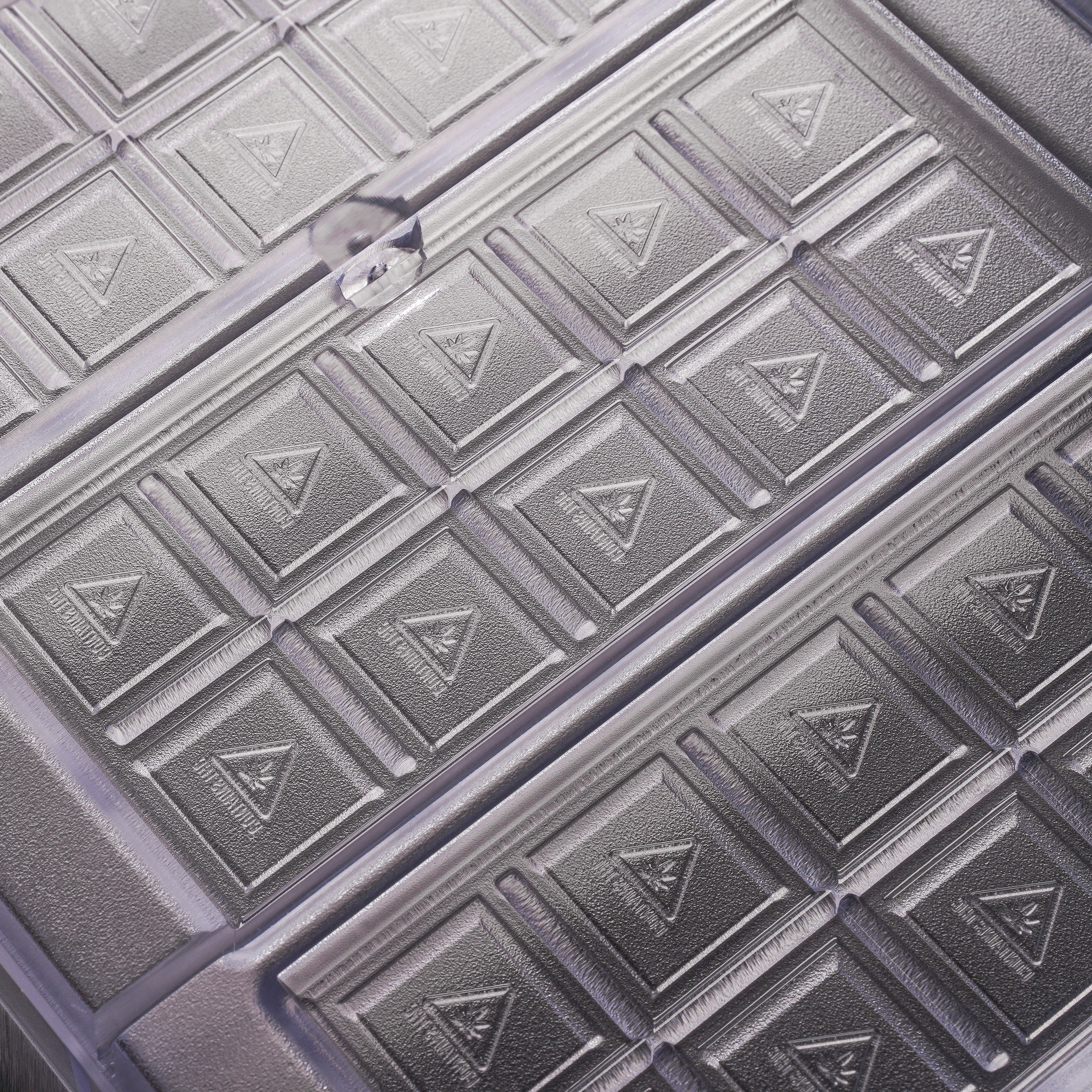 43mL 10pc Chocolate Bar Mold - MA, ME, RI, VT THC Symbol - 4 Bars - 22910