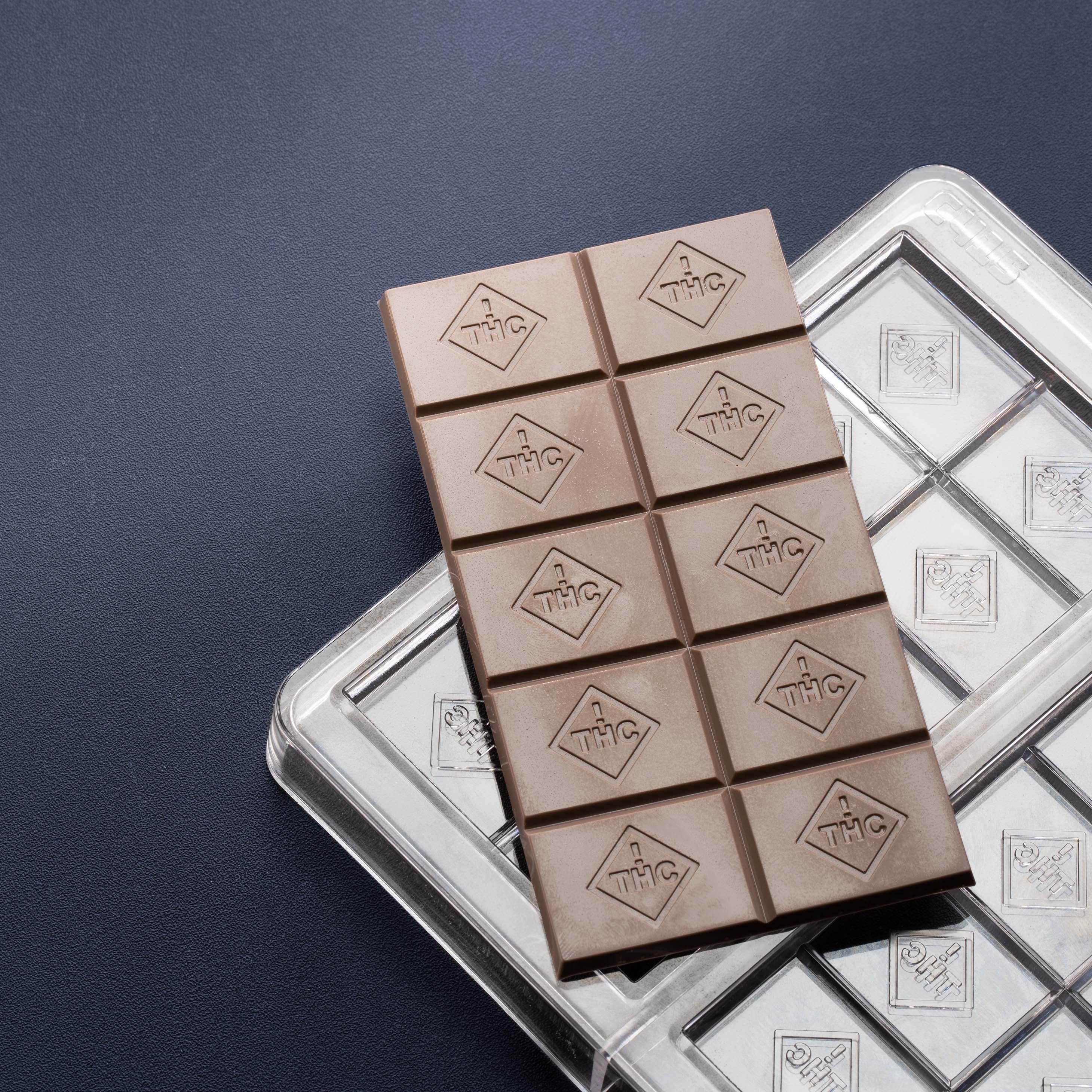71.25mL 10pc Chocolate Bar Mold - CO, FL, NM, OH THC Symbol - 3 Bars - 22924