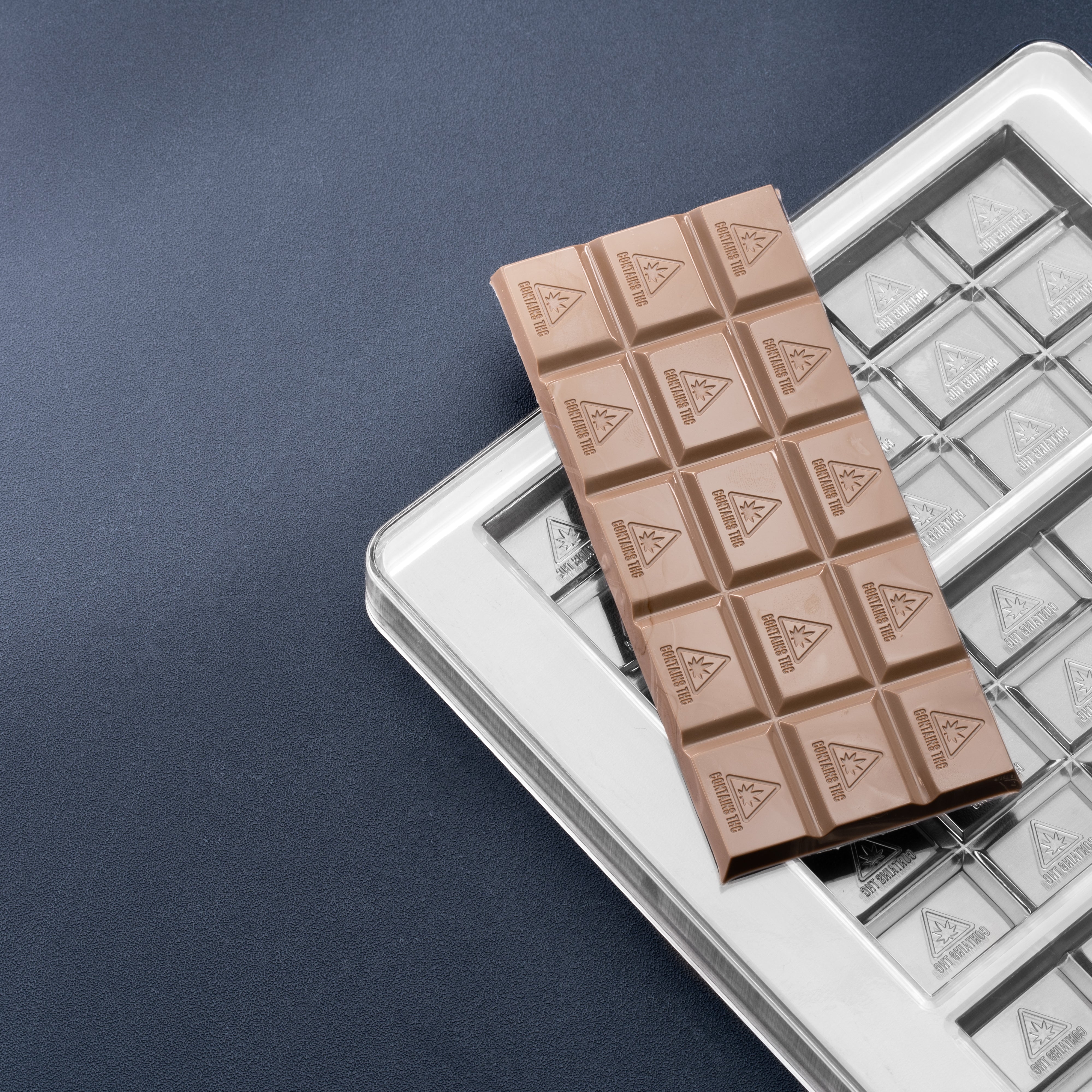 50mL 15pc Chocolate Bar Mold - MA, ME, RI, VT THC Symbol - 4 Bars - 22914
