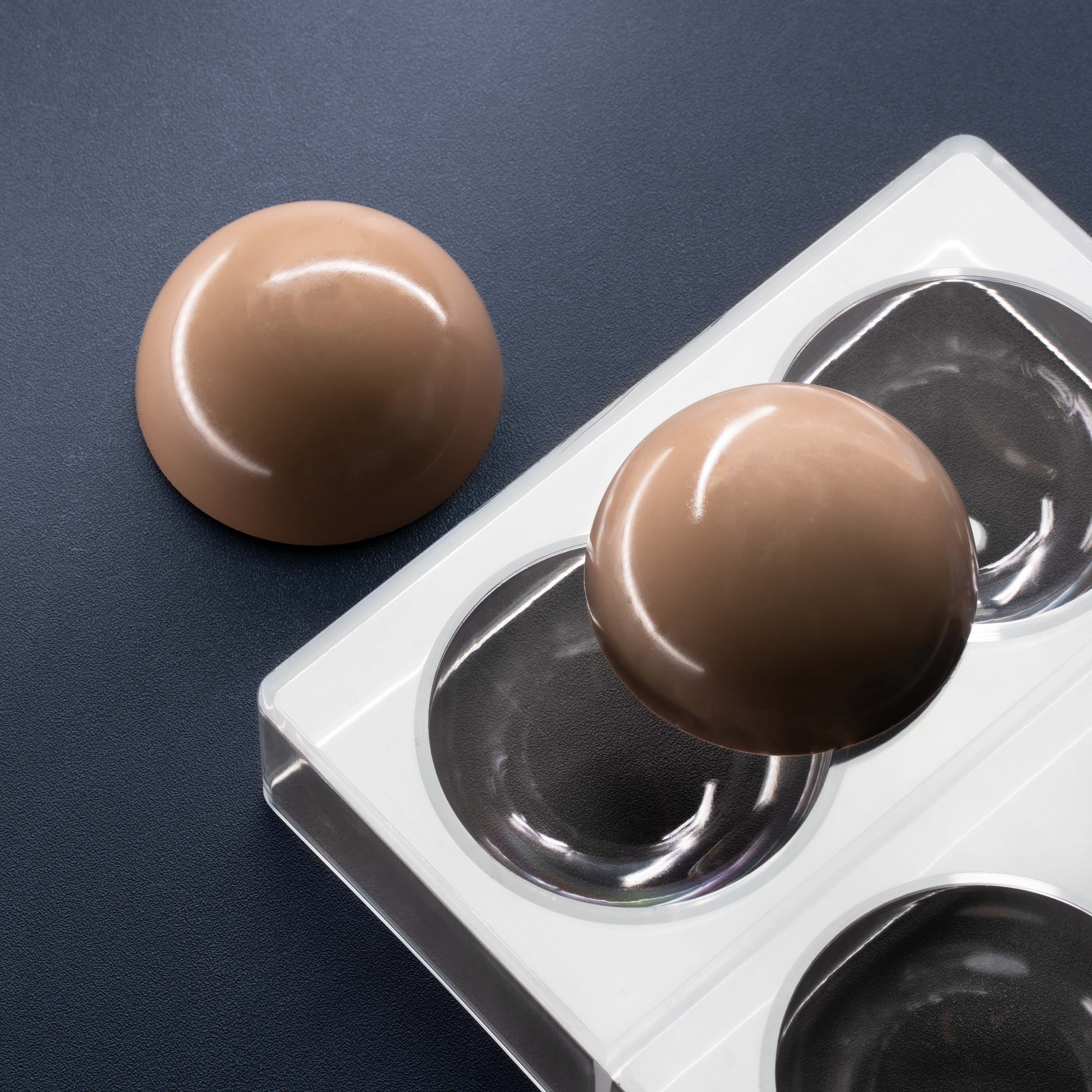 2.75" Dome Chocolate Mold - 6 Cavities - 22880