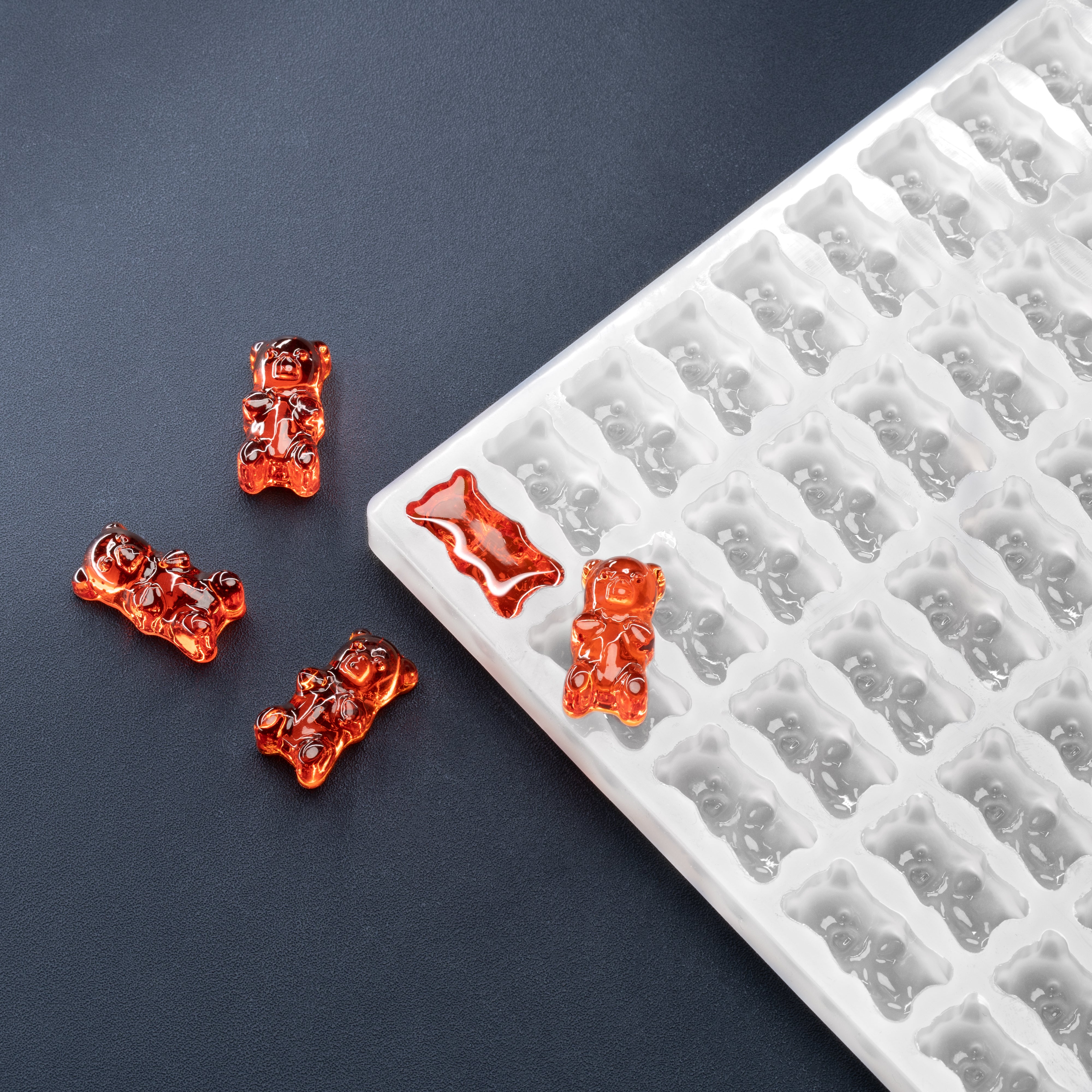 4mL Gummy Bear Candy Full Sheet Mold - 357 Cavities - 22144