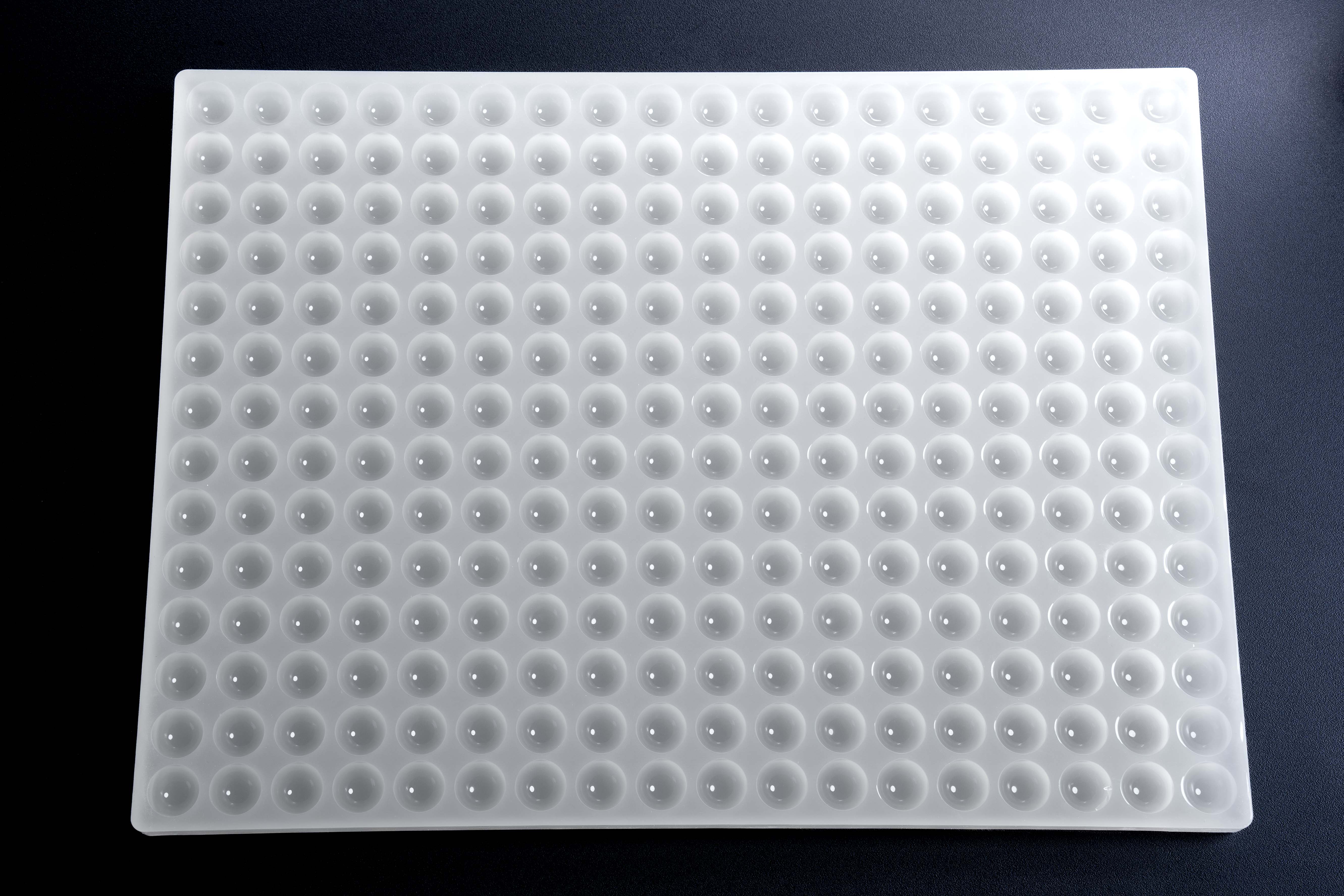 2mL Dome Candy Mold - 252 Cavities - 22162