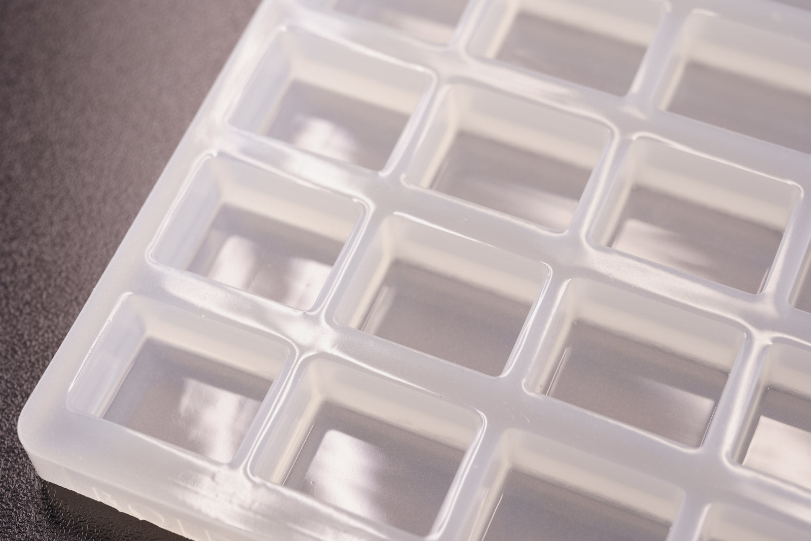5mL Rounded Rectangle Candy Depositor Mold - 143 Cavities - 24355