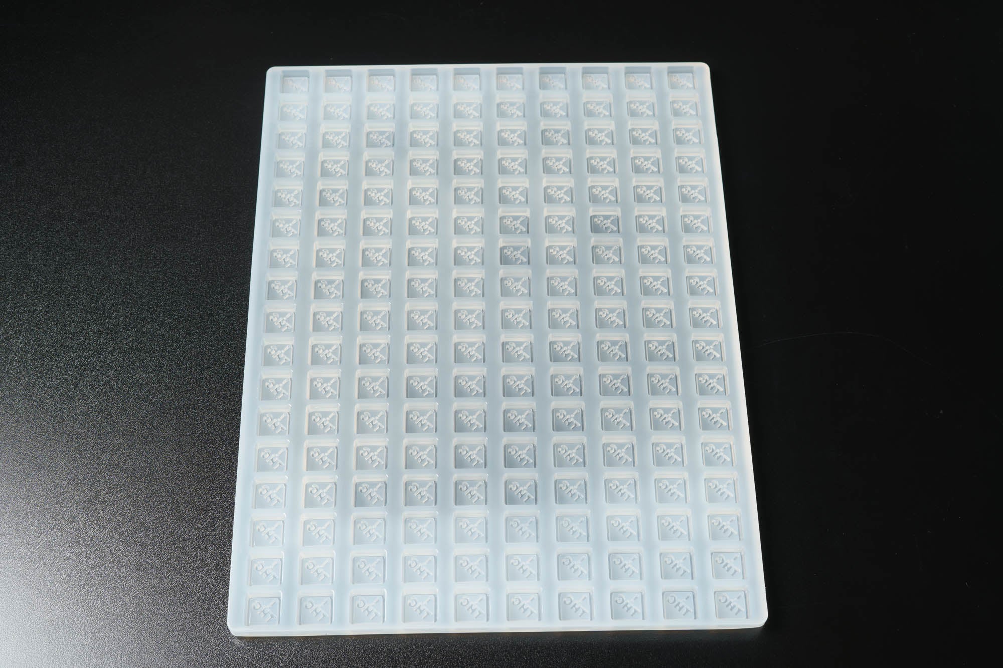2.5mL Square Candy Depositor Mold - CO, FL, NM, OH THC Symbol - 170 Cavities - 23690