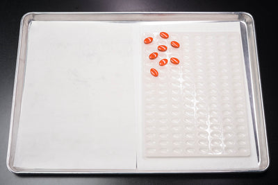 3mL Oval Candy Depositor Mold - 136 Cavities - 23836