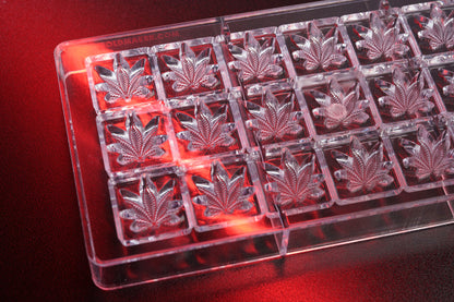 4mL Cannabis Leaf Chocolate Mold - 21 Cavities - 24026