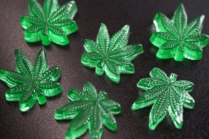 4mL Cannabis Leaf Chocolate Mold - 21 Cavities - 24026