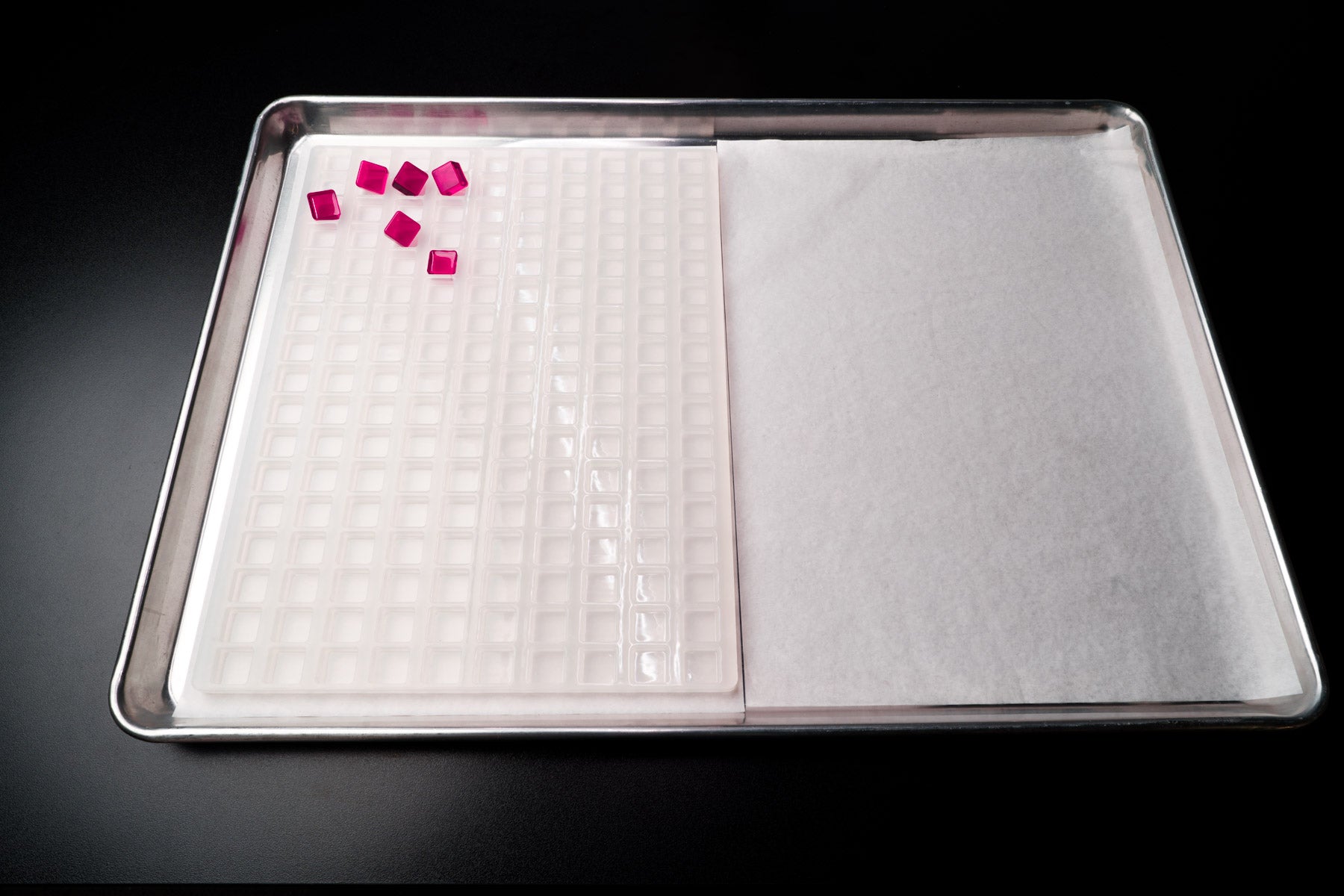 2.5mL Rounded Square Candy Depositor Mold - 170 Cavities - 24228