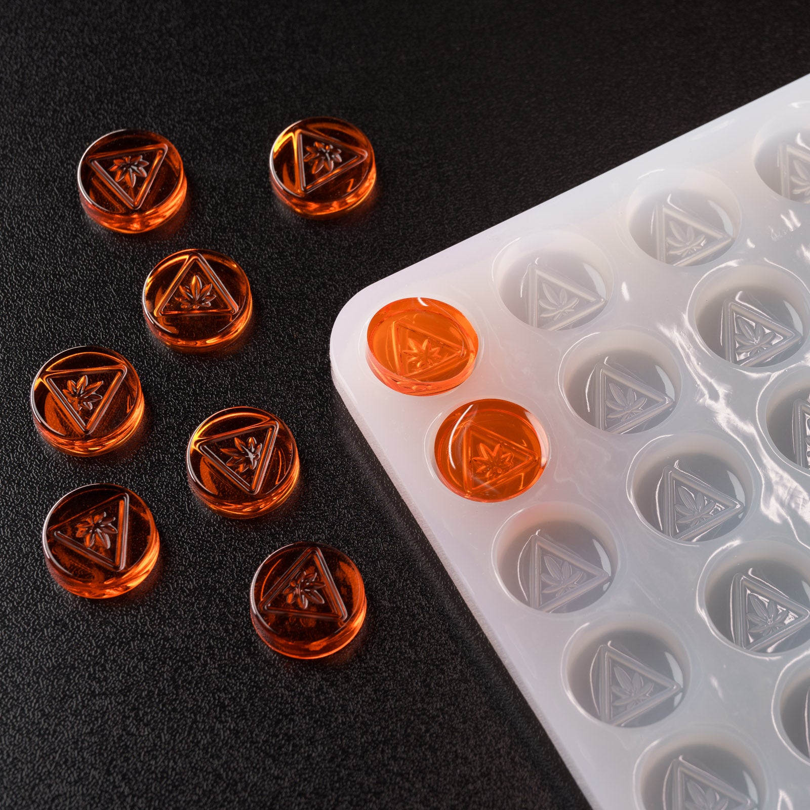 2mL Round Candy Depositor Mold - New Jersey THC Symbol - 165 Cavities - 24428