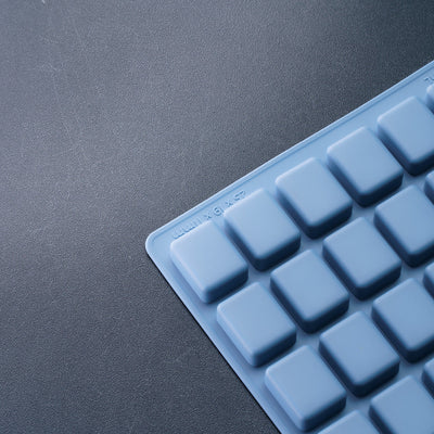 [Overstock Sale] 5mL Rectangle Candy Mold - Silicone - 121 Cavities - 22893