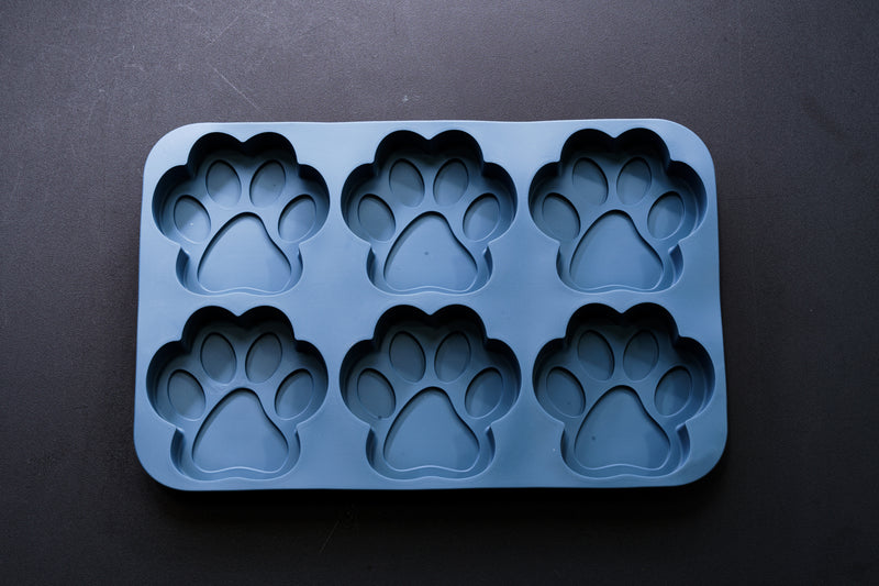 4" Paw Print Mold - Silicone - 6 Cavities (165mL each) - 22892