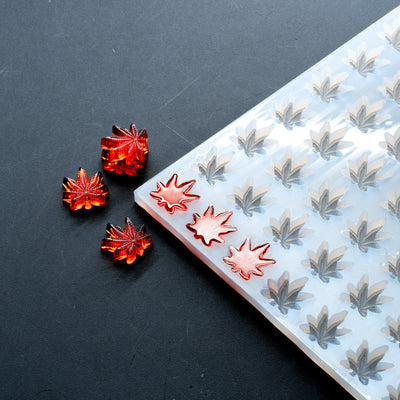 4mL Cannabis Leaf Candy Depositor Mold - 88 Cavities - 22187