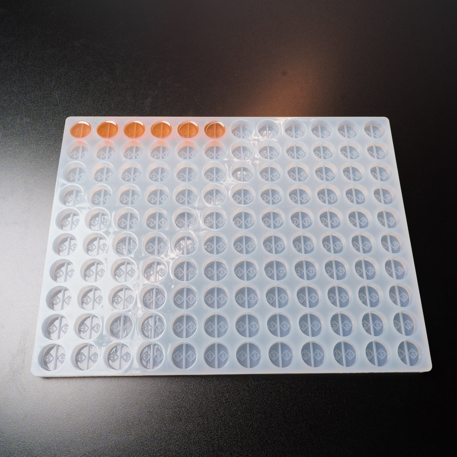 5mL Multidose Round Candy Depositor Mold - CO, FL, NM, OH THC Symbol - 120 Cavities - 24468