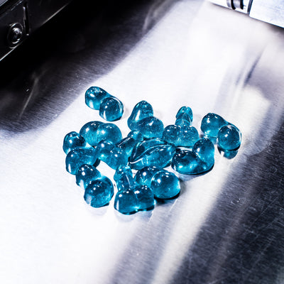 3mLNoveltyPenisDickWillyCandyGummyAdultNoveltyMold100percentPlatinumSiliconeLooseBluecandiesGummiesinPile