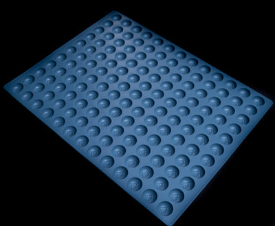 3mLRoundCandyGummyMoldColoradoTHCDiamondSymbol143CavitiesBlackBackgroundBlueMold