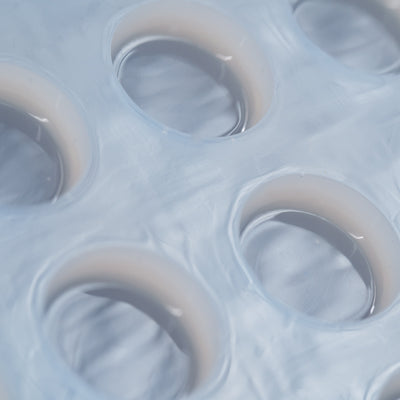 CloseUp3mLDiscCandyGummyDepositorMoldPlain64Cavities100PercentPlatinumSilicone